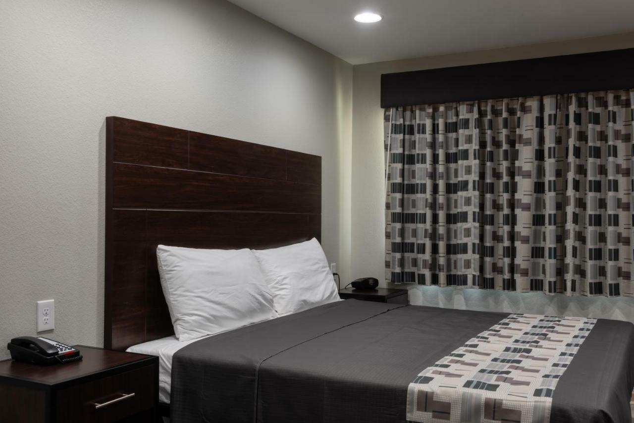 Budget Inn & Suites Батон-Руж Экстерьер фото